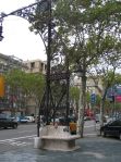 Barcelona 010 Seat and street lamp